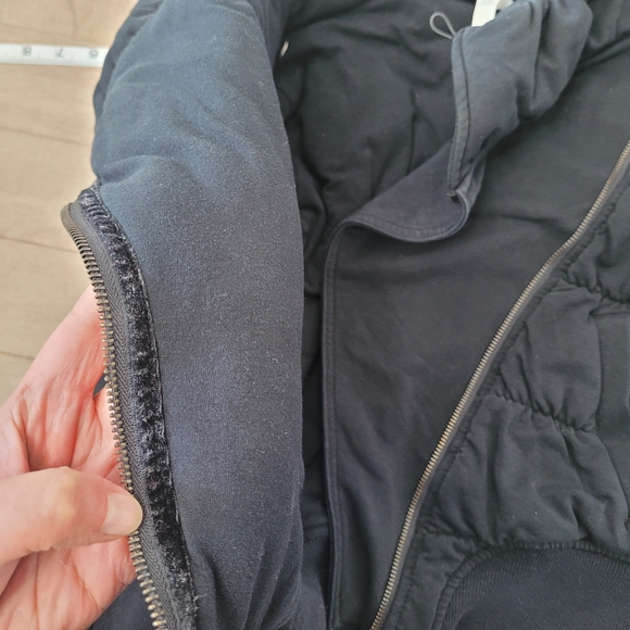 Black Lululemon Rejuvenate puffer jacket size 4 - Picture 15 of 15